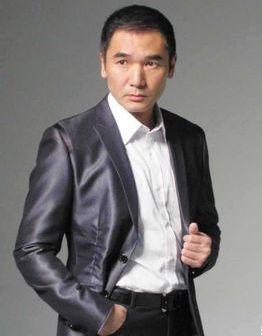 明星+美妆+潮流=一场山城狂欢!方中信、郭可盈、刘锡明、吉米空降重庆美博会