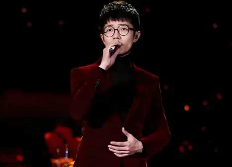 李行亮图片