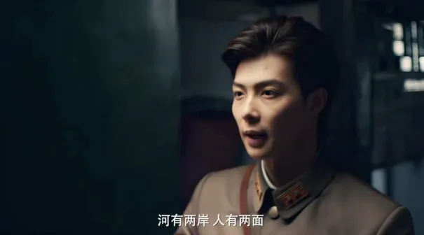 张铭恩图片