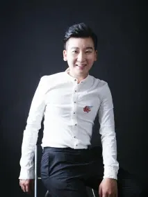 谢昀杉图片