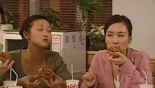李施嬅图片